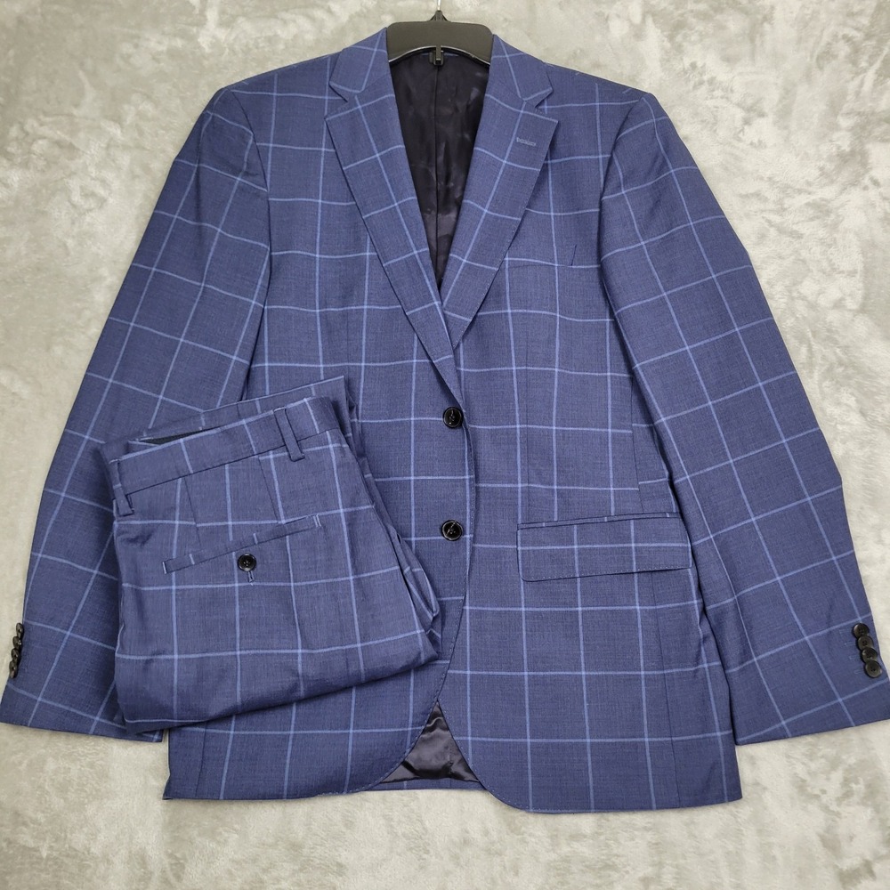 BOSS Hugo Boss Mens 38R Blue Plaid Italian Virgin Wool Super 100 Two Button Suit